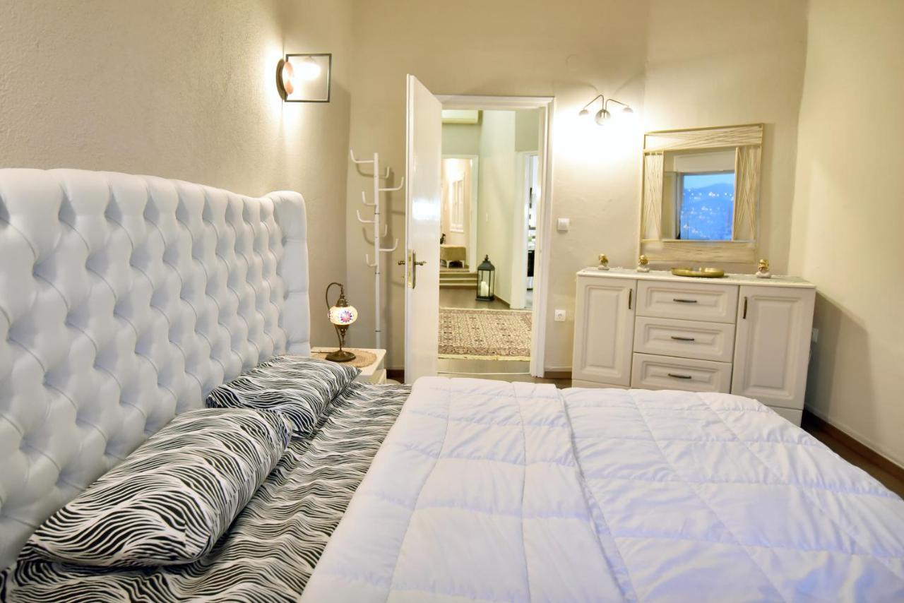 Golden Sea View - Old Town Apartment Кавала Екстериор снимка