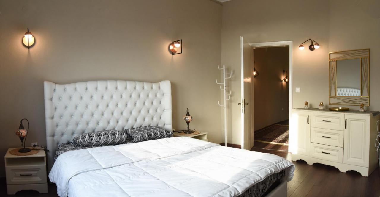 Golden Sea View - Old Town Apartment Кавала Екстериор снимка