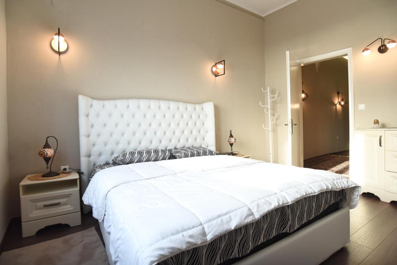 Golden Sea View - Old Town Apartment Кавала Екстериор снимка